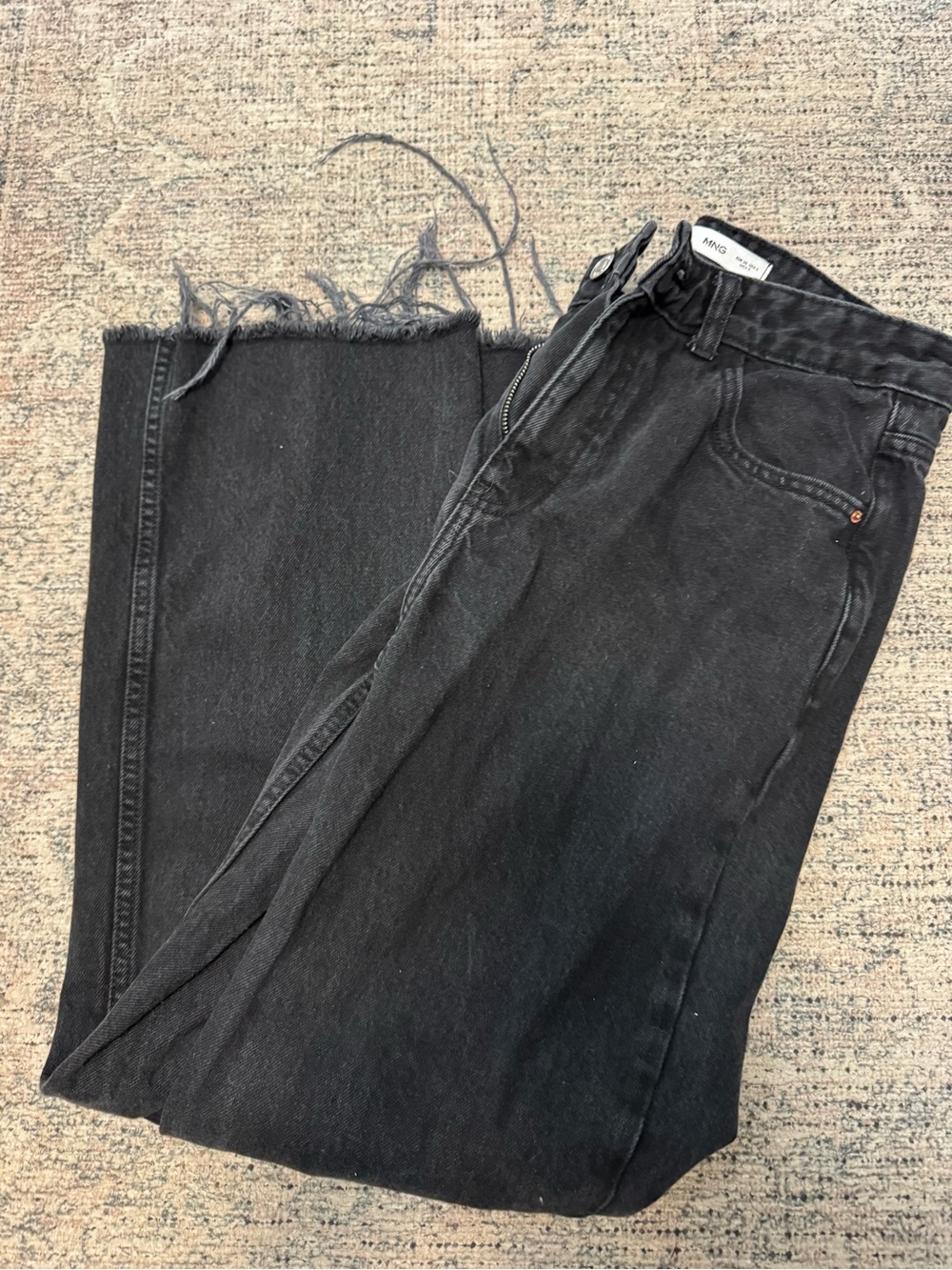 Mango Women’s Straight Leg Jeans — Black